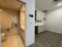 Robinson Square (D1), Office #574592211